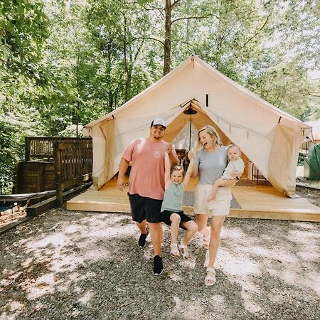 Timberline Glamping At Amicalola Falls Hotel Dawsonville Exterior photo