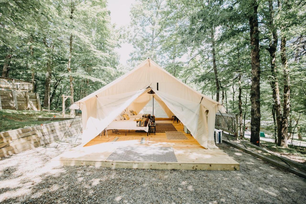 Timberline Glamping At Amicalola Falls Hotel Dawsonville Exterior photo