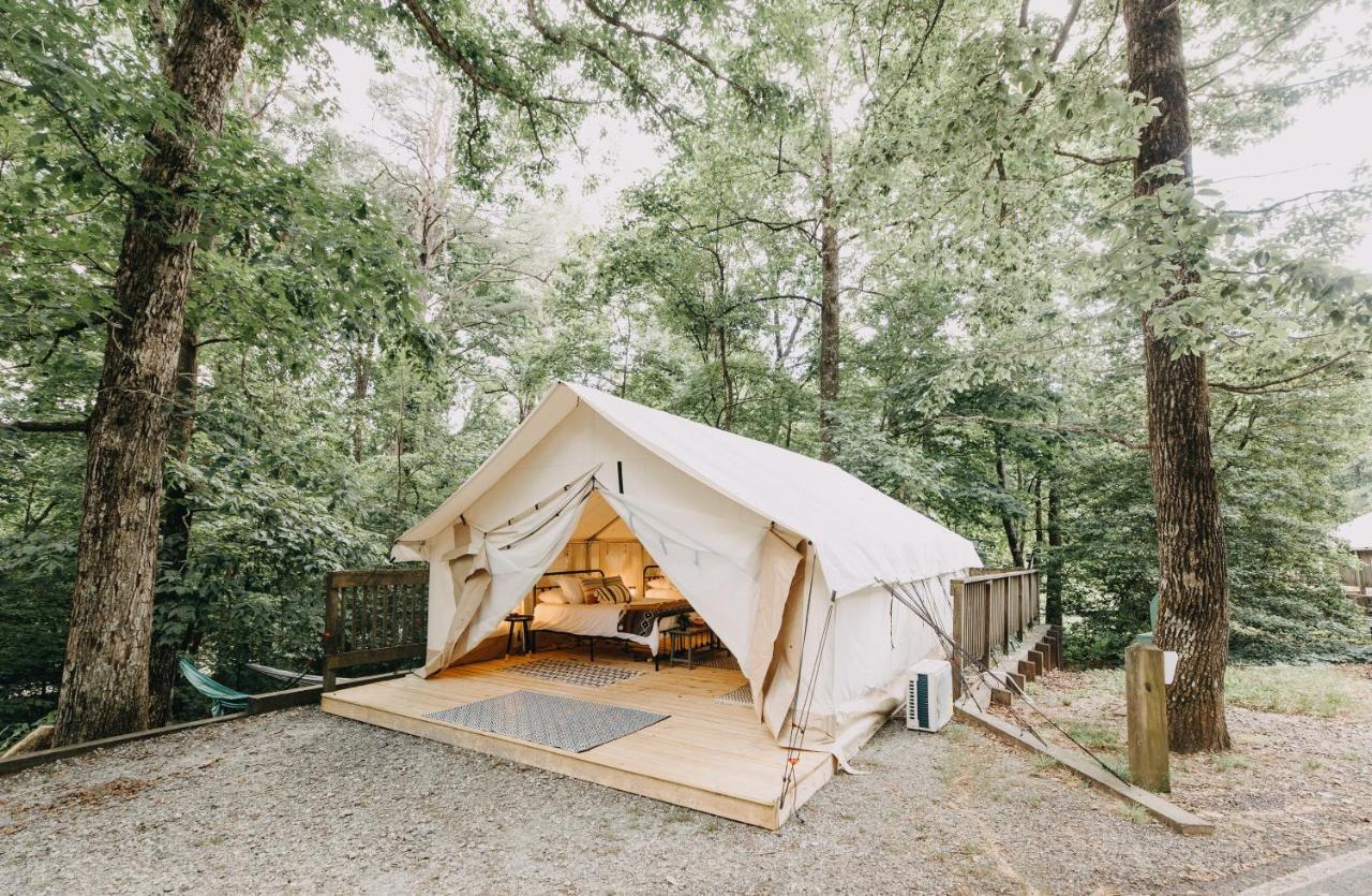 Timberline Glamping At Amicalola Falls Hotel Dawsonville Exterior photo