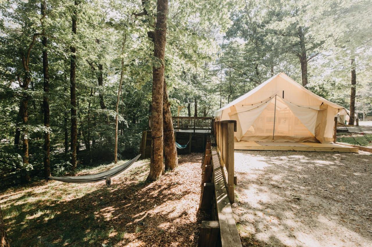 Timberline Glamping At Amicalola Falls Hotel Dawsonville Exterior photo